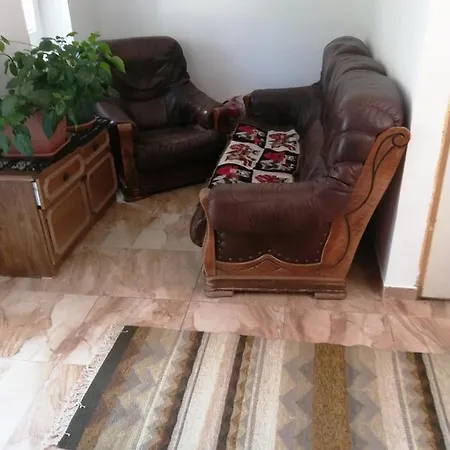 Mari Vendeghaz Casa de Férias *